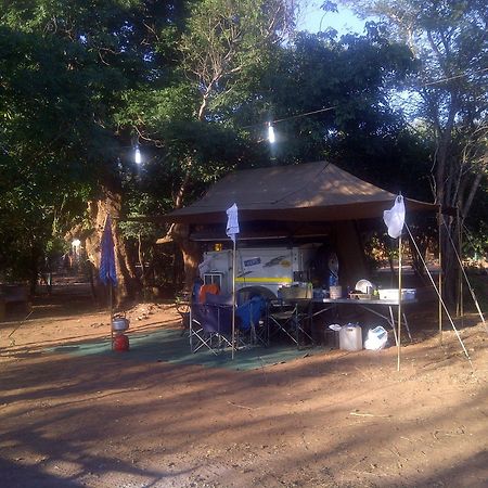 Copacopa Lodge And Conference Centre Thohoyandou Exterior photo